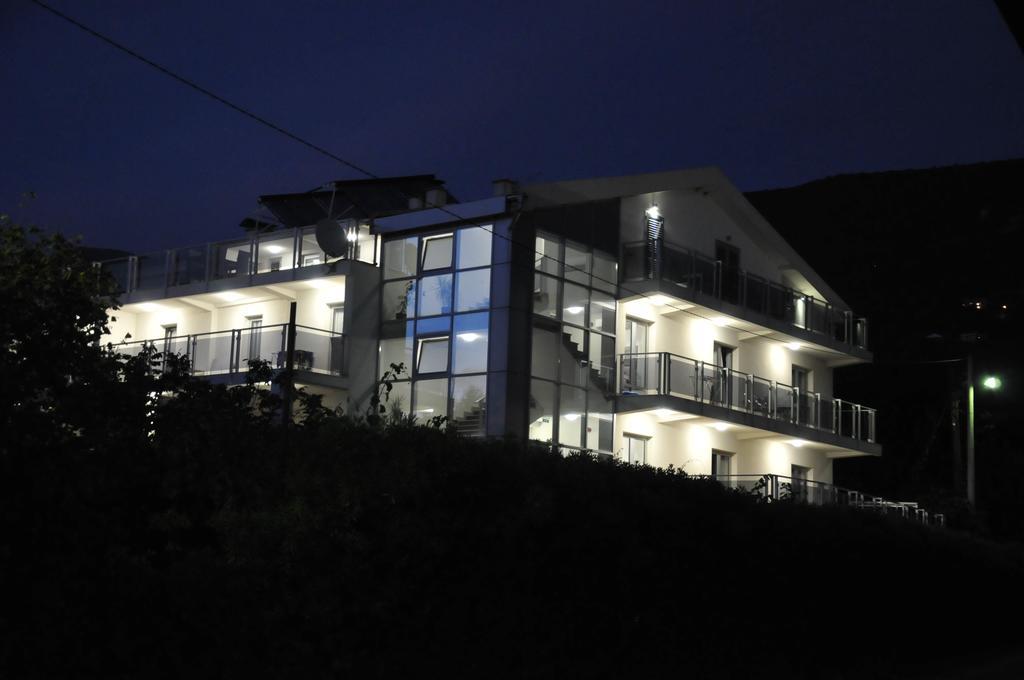 M-Club Hotel 布德瓦 外观 照片