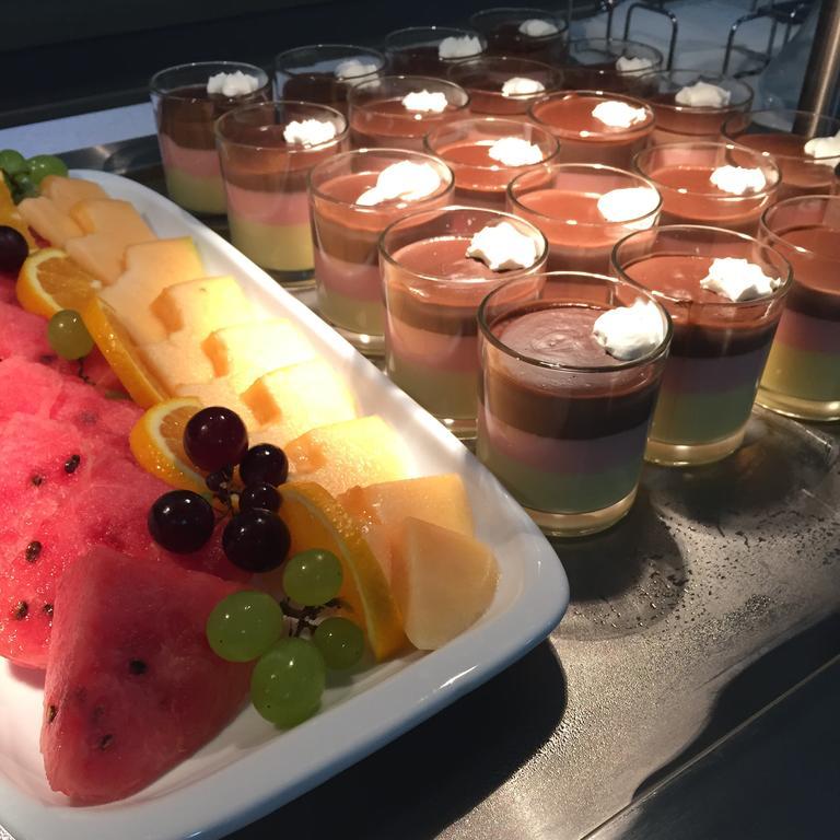 M-Club Hotel 布德瓦 外观 照片